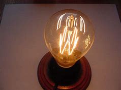 「3/25は、日本で初めて灯った日だよ！！」